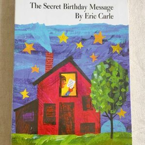 英語絵本　エリックカール　the secret birthday message