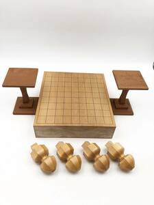 7700402-3【碁盤】 囲碁盤 囲碁 将棋盤 両面 卓上 木製 詳細不明 趣味 道具 脚付き 駒台付き　へそあり