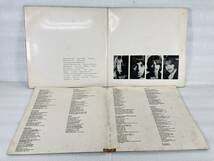 R7683B　【ビンテージ】 USED ビートルズ レコード THE BEATLES 赤盤　白いジャケット_画像10