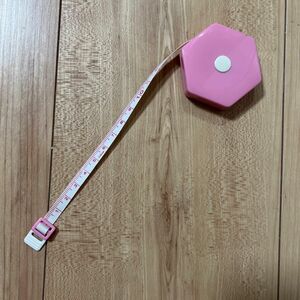 メジャー　150cm 自動　巻き取りボタン付き