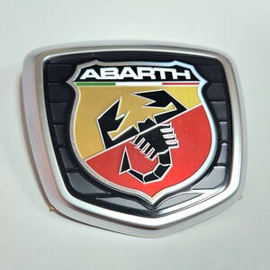 【送料無料】アバルト 純正品 500 595 695 リア エンブレム 新品 サテンシルバー ABARTH 未使用 正規品 FIAT