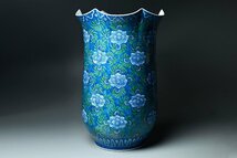 【昊】有田焼 伝統工芸 藤井勝雲作 染錦 牡丹唐草図 飾花瓶 特大46.2cm 大花瓶 花器 花入 共箱[BA18Uu_画像2