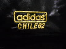 ■adidas Originals CHILE62 上下 セットアップ　黒×金 コーティングジャージ　激光沢_画像4