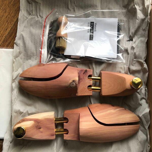 シューキーパー シューツリー 高級レッドシダー 革靴用 木製 繋がる木紋 シワ伸ばし 型崩れ防止 S（24.5~26）3セット