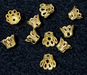 ビーズキャップパーツ 花座パーツ 座金 フラワーチャームパーツ 5×6mm ゴールド　アクセサリーパーツ　ハンドメイド手芸