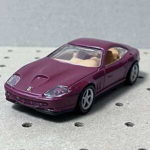 1/43 ホットウィール　フェラーリ550マラネロ　ルース　ワインレッド 