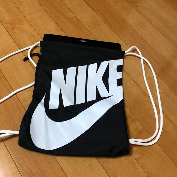 NIKE バッグ