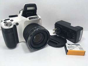 FUJIFILM FinePix SL300 ホワイト FX-SL300WH デジタルカメラ ※基本動作OK。モード切替で誤作動あり。