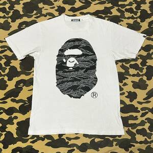 undefeated tee bape エイプ ape A BATHING APE Tシャツ c