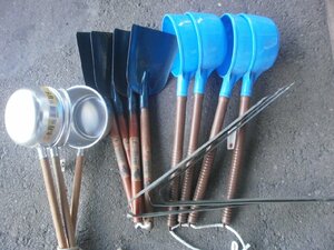 ( stock equipped ) water .15. talent grip gold . transplantation trowel 