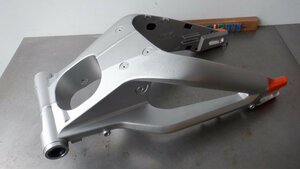  новый товар! Triumph *MOTO2* оригинальный качающийся рычаг Swing Arm 