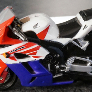 【開封済・本体のみ】チョロバイ ホンダ CBR1000RR 【チョロQ何個でも送料185円】の画像2