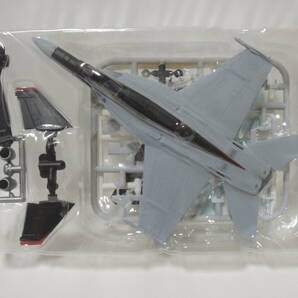 F-toys 1/144 ボーイング コレクション F/A-18E スーパーホーネット アメリカ海軍 第31戦闘攻撃飛行隊 「トムキャッターズ」 CAG機の画像2