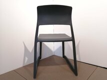 【参考価格4万】Vitra ヴィトラ TipTon Chair ティプトン 1脚 チェア ブラック 黒 スタッキング 人間工学 Edward Barber & Jay Osgerby Ι_画像6