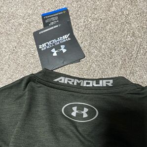 新品未使用 UNDER ARMOUR コンプレッション 上下 ゴールドギア アンダーアーマー ノベルティロングスリーブシャツ サイズLG カラーATGの画像4