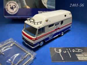 ◆◆絶版 1/64◆◆ TOMICA limited vintage neo ニッサンシビリアン　キッキンカー(石原裕次郎車) ＜2401-56＞