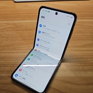 Galaxy Z Flip5 SC-54D グラファイト　残債無し　ケース付き