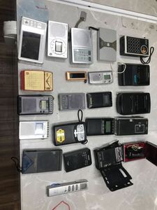 まとめてジャンク　ラジオ ポータブルラジオ SONY& AIWA &casio&sanyo&toshiba& mitsubishi...