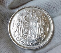 古銭銀貨 カナダ 50セント銀貨 1956年 オーストラリア 50セント銀貨 1966年 2枚セット　アンティークコイン_画像7