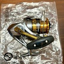 極美品 シマノ SHIMANO スピニングリール 17 セドナ 4000 エギング フラットフィッシュ 青物 シーバス_画像5