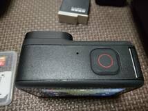  【中古】GoPro HERO11 Black 　 GoPro推奨SDカード付 　他多数付属品セット _画像4