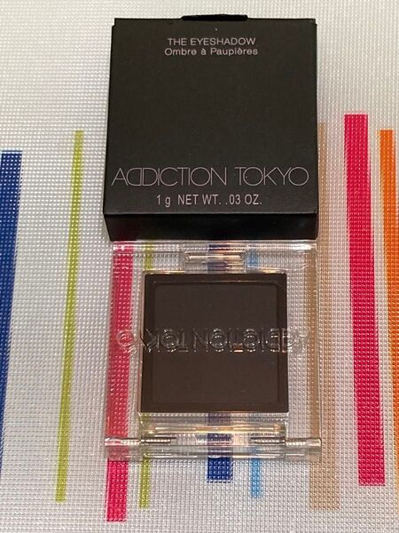 新品★ アディクション ザアイシャドウ 020M ★ Bad Card (M)箱付 黒 BLACK ●◎● お値下げ不可 ●◎●