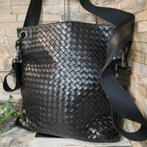 1円【未使用級！！】BOTTEGA VENETA ボッテガヴェネタ クロスボディバッグ ショルダーバッグ レザー イントレチャート ブラック 黒 メンズ