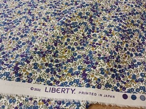 現品限り 約1,7M全て リバティ LIBERTY ウィルトシャーバド(Wiltshire Bud)コットンタナローン @￥1000/Mスタート