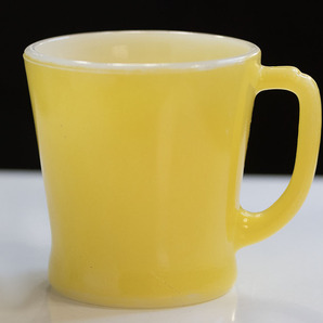 ファイヤーキング マグ イエロー Dハンドル 耐熱 ミルクガラス パステルカラー コーヒー アメリカ製 ビンテージ カップの画像1