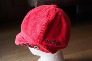 Adidas アディダス　パイル地 キャップ　56㎝　レッド・赤　帽子