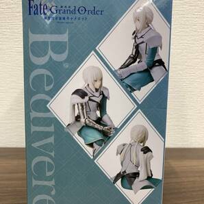 #9934 【未開封品♪♪】☆★未開封 Fate/Grand Order 神聖円卓領域キャメロット プレミアムちょこのせフィギュア ベディヴィエール★☆の画像4