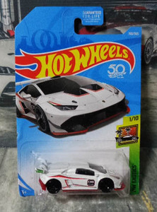 ホットウィール ランボルギーニ ウラカン スーパートロフェオ Hotwheels LAMBORGHINI HURACAN LP 620-2 SUPER TROFEO　 カード傷み///(98)