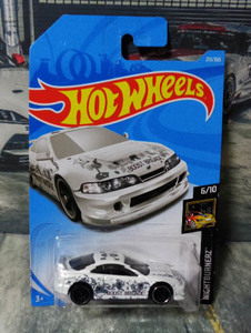 HotWheels CUSTOM '01 ACURA INTEGRA GSR 　ホットウィール カスタム 2001 アキュラ インテグラ GSR　 　　 ///(61)