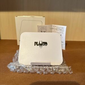 【非売品】スタンド付ワイヤレスチャージャー PLUTO プルートゥ