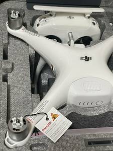 新品未使用 DJI Phantom4 PRO ファントム4 プロ ドローン 空撮 4K mavic 検）V2.0 アドバンス