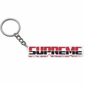 SUPREME Embossed Keychain シュプリーム キーチェーン キーホルダー ロゴ Supreme logo Keychain red スモール ロゴ 鍵 鞄 bag などに t