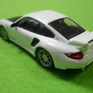 【希少・新品】京商1/64 ミニカーコレクション★ ポルシェ 911 GT2 RS ☆ ホワイトパールの画像5