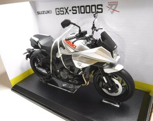 新品 1/12 SUZUKI GSX-S1000S KATANA メタリックミスティックシルバー アオシマ 発送60サイズ