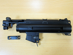 美品 東京マルイ 純正パーツ MP5K HC アッパーフレーム マガジンキャッチ コッキングレバー 付き MP5 クルツ ハイサイクル