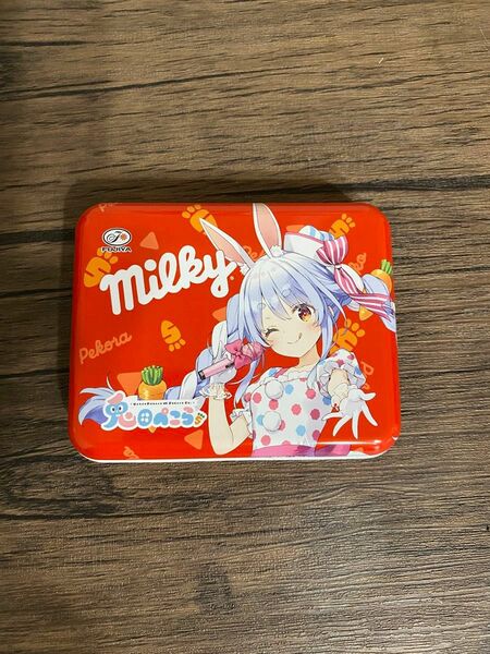 milkyお菓子缶 ホロライブ 兎田ぺこら 2