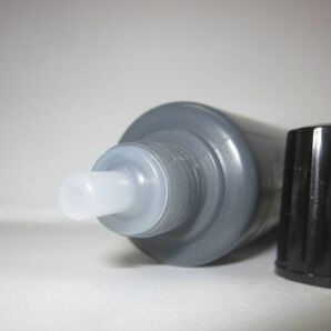 接着剤・アクリル系接着剤y610のＢ剤32g(グレー)のみ・Ａ剤は付きません!!の画像4