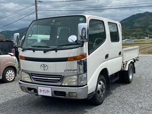 Dyna 3.7D Double cab 2t　ディーゼル　5 speed manual