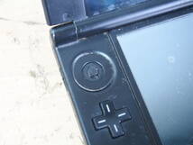 ☆【1F0209-33】 NINTENDO 任天堂 SPR-001(JPN) ソフト付 他 Nintendo 3DS LL ニンテンドー 3DS LL シルバー×ブラック ジャンク_画像9