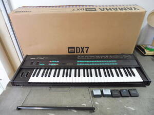「6023/T5C」 YAMAHA ヤマハ DX7 デジタルシンセサイザー 鍵盤楽器 キーボード 楽器 器材 名器 元箱付 付属品 中古 現状品