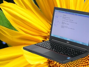 超美品 中古 黒 ノートパソコン 15.6インチ windows11 office2021 i3 8GB 256GB SSD ワード エクセル パワーポイント A574