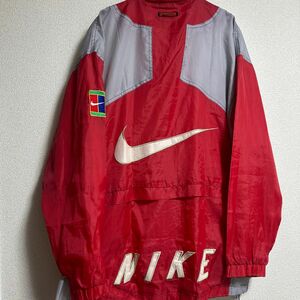 最終値下げ中です！ Lサイズ NIKE ナイロンジャケット　90s 軽量 薄手 春物