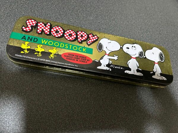 スヌーピー SNOOPY 缶ペンケース 筆箱