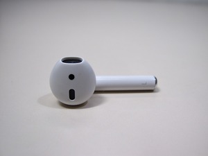 Apple純正 AirPods 第2世代 MV7N2J/A 左 イヤホン 左耳のみ　A2031　[L]