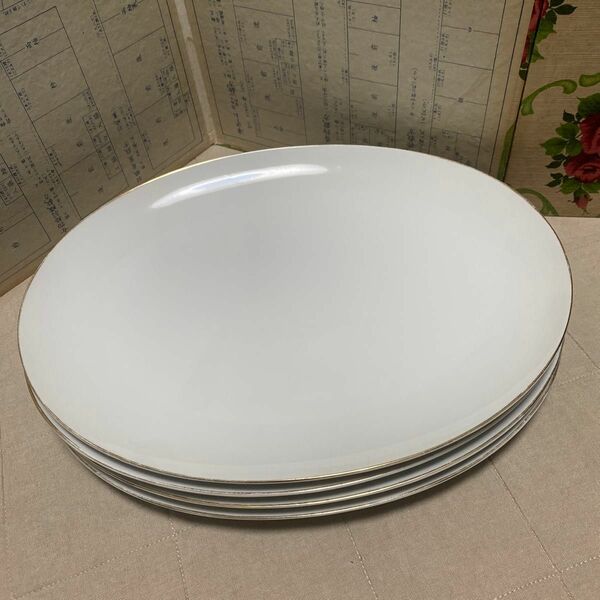 オーバル皿　特大皿　楕円皿　４枚　白ホワイト　金縁　MATUMOTO CHINA 昭和レトロ 食器 プレートシンプル