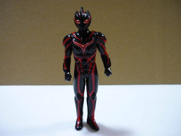 [管01]【送料無料】ソフビ ダークザギ 約14cm 2013 ライブサイン ウルトラマンネクサス バンダイ フィギュア 円谷プロ